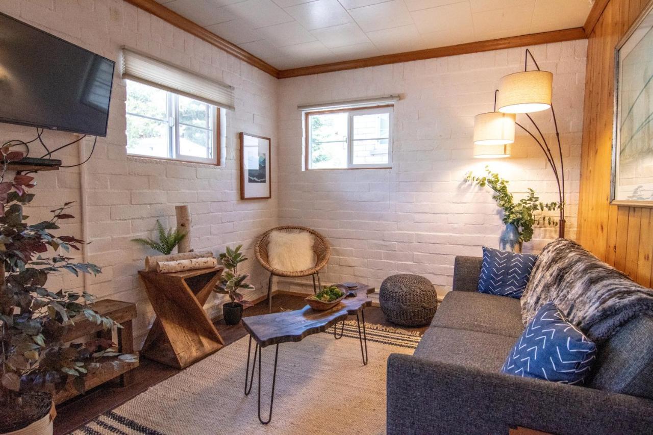 Lake Front Cabins 준 레이크 외부 사진