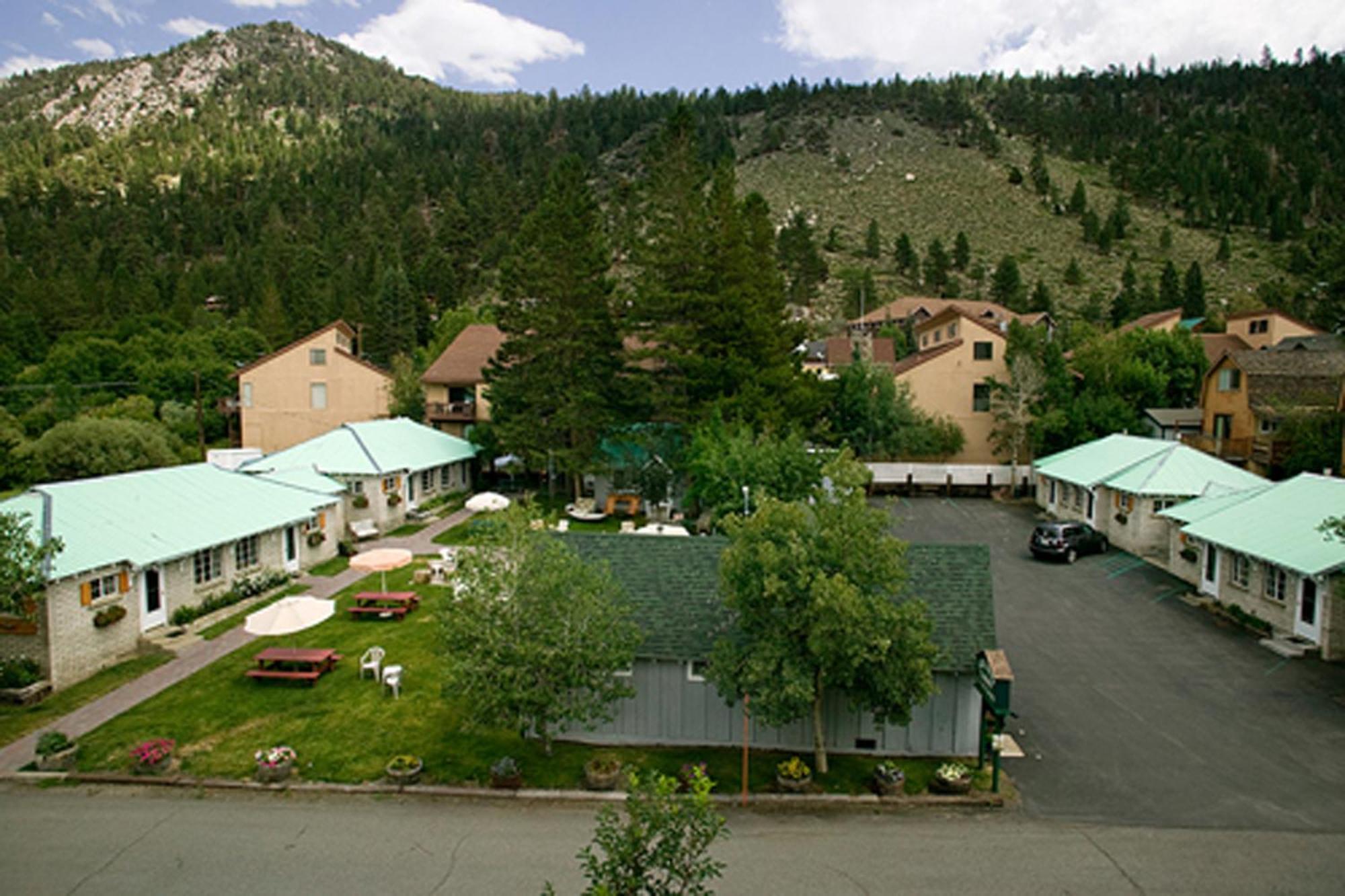 Lake Front Cabins 준 레이크 외부 사진