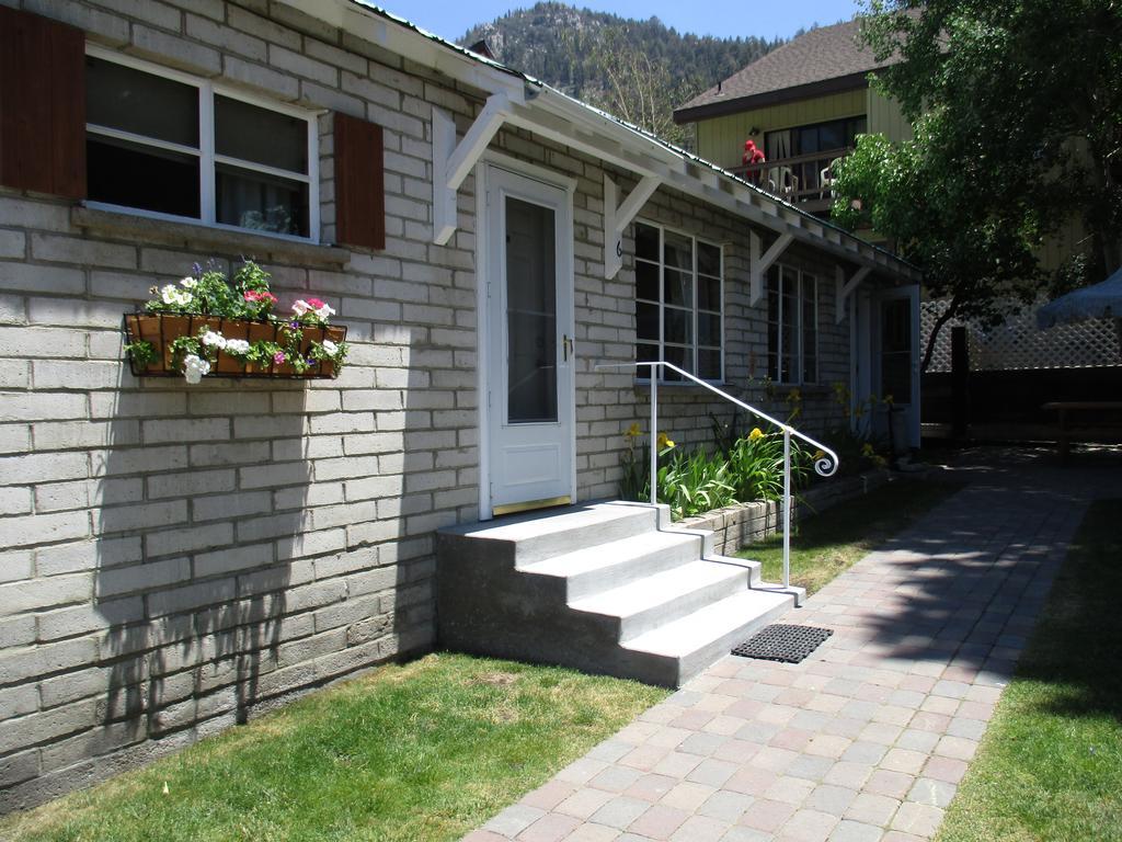 Lake Front Cabins 준 레이크 객실 사진