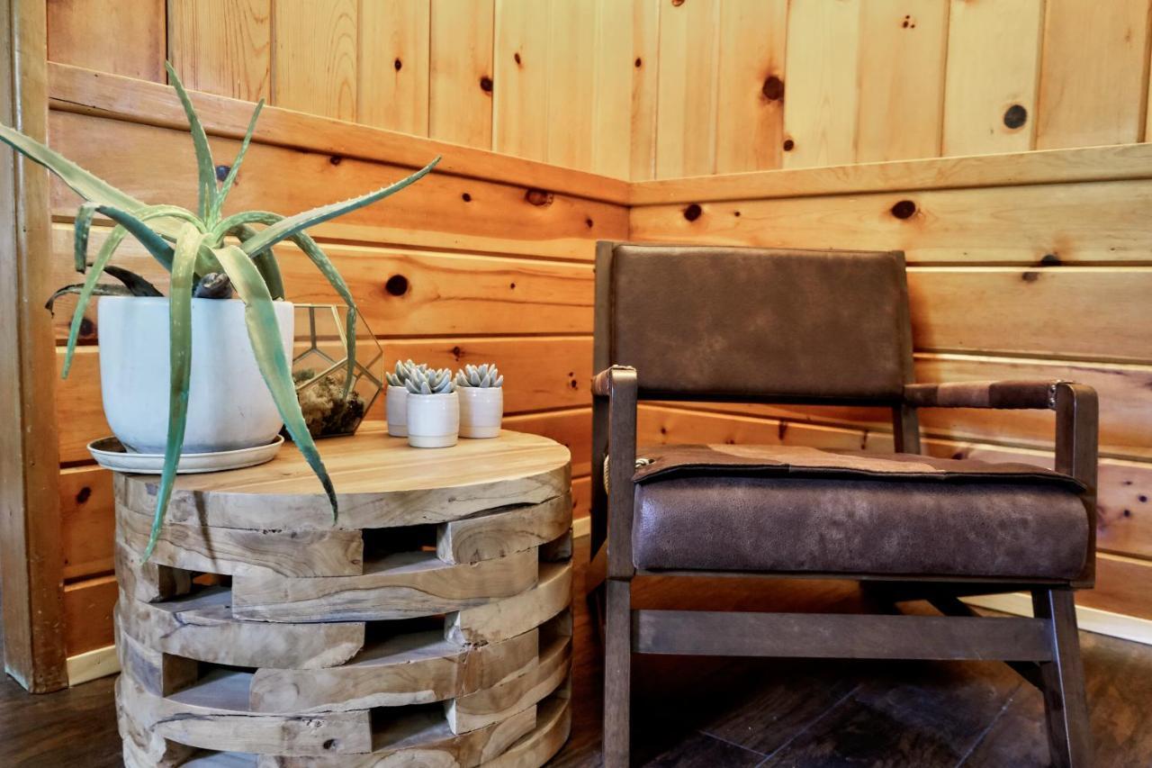 Lake Front Cabins 준 레이크 외부 사진